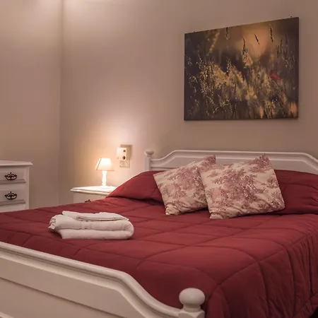 Borgo Zelata Apartmanhotel *