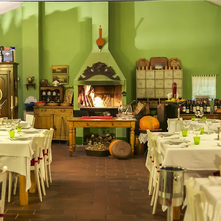 Apartmanhotel Borgo Zelata