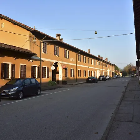 Apart Otel Borgo Zelata