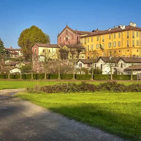 Borgo Zelata Апарт-отель *