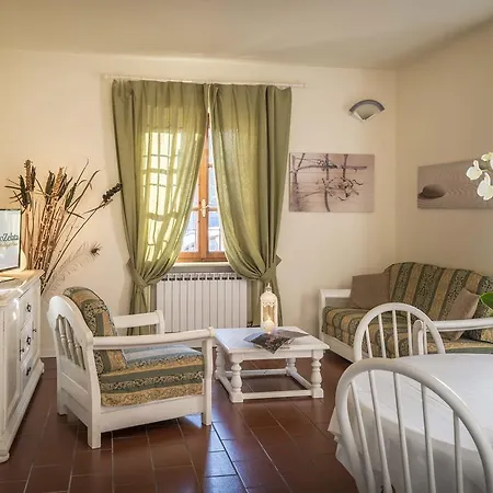 Borgo Zelata Aparthotel *