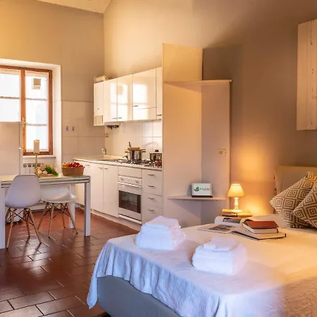 Aparthotel Borgo Zelata *