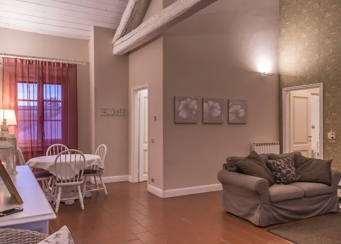 Apartmanhotel Borgo Zelata *